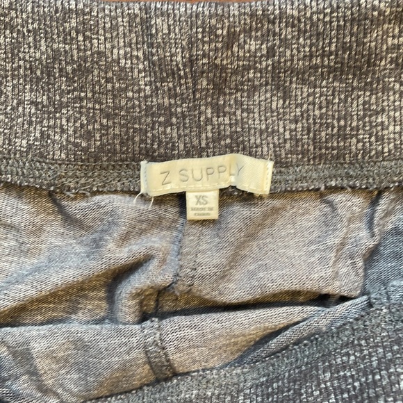 Z Supply Zoa Camo Marled Top and Joggers Set - Picture 6 of 7